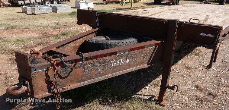 image for item GD9760 2002 Trail Master equipment trailer