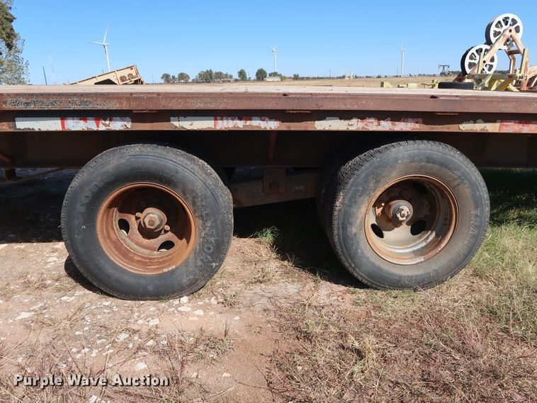 image for item GD9760 2002 Trail Master equipment trailer