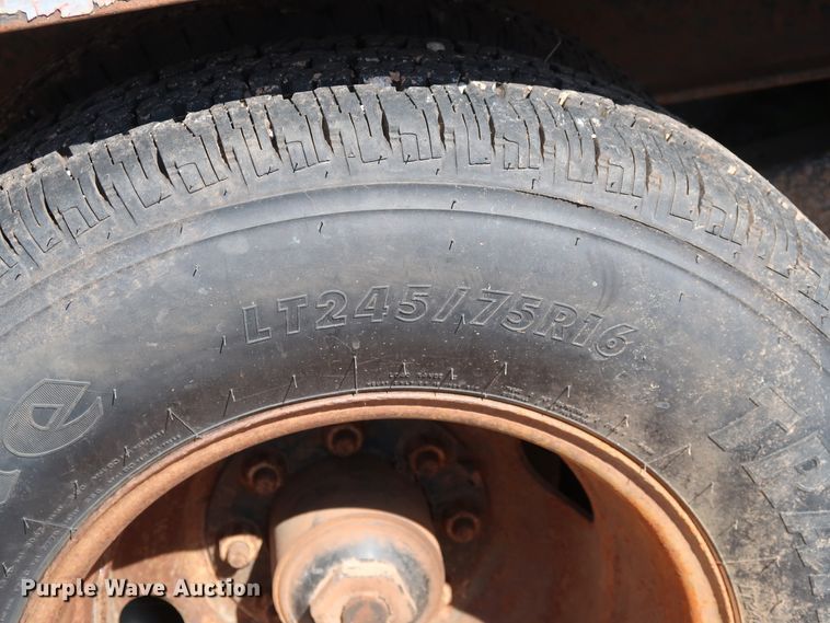 image for item GD9760 2002 Trail Master equipment trailer