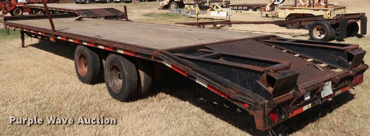 image for item GD9761 2004 Trail Master equipment trailer