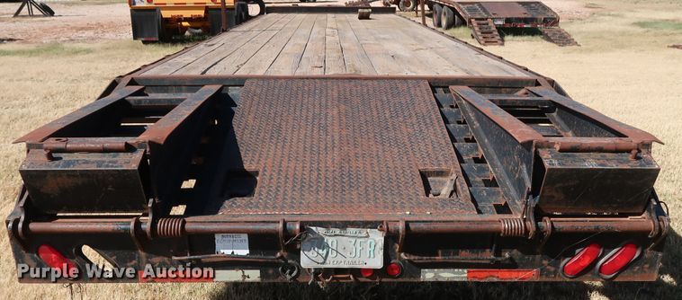 image for item GD9761 2004 Trail Master equipment trailer