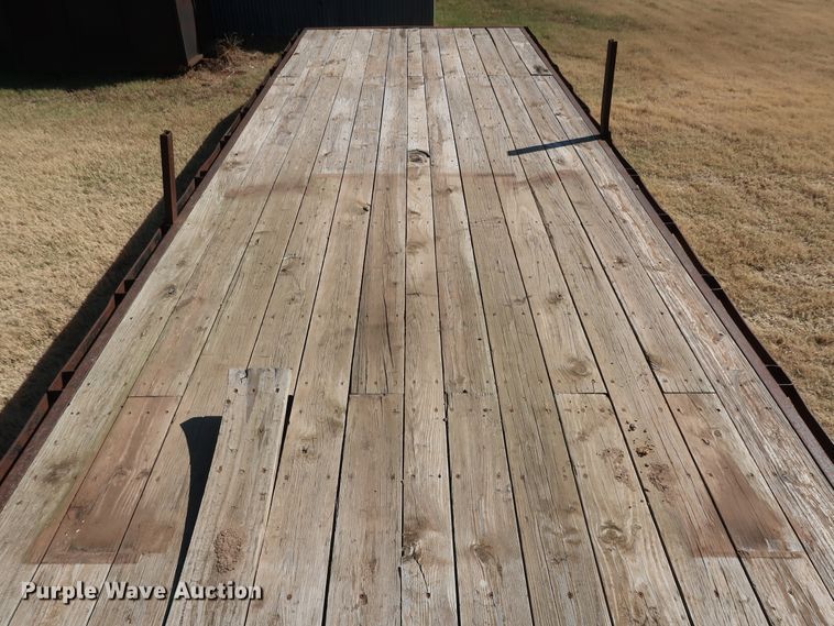 image for item GD9761 2004 Trail Master equipment trailer