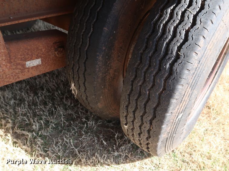 image for item GD9761 2004 Trail Master equipment trailer