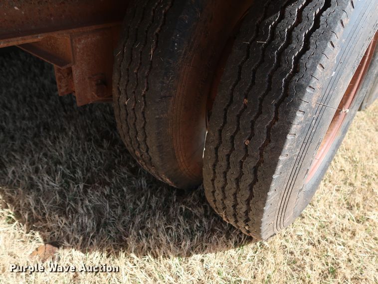 image for item GD9761 2004 Trail Master equipment trailer