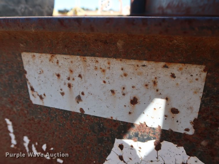 image for item GD9761 2004 Trail Master equipment trailer