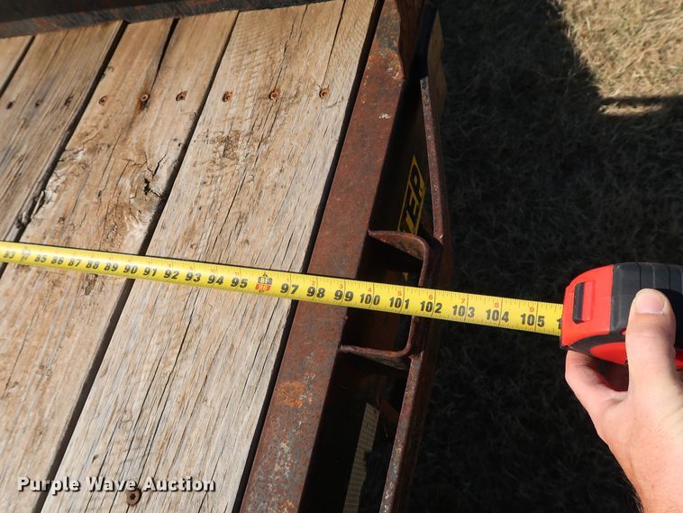 image for item GD9761 2004 Trail Master equipment trailer