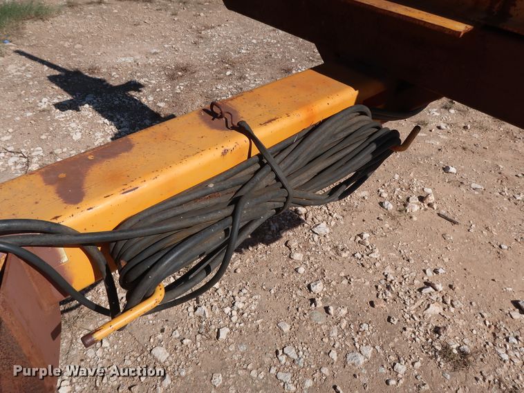 image for item GD9762 1998 shop built pole trailer