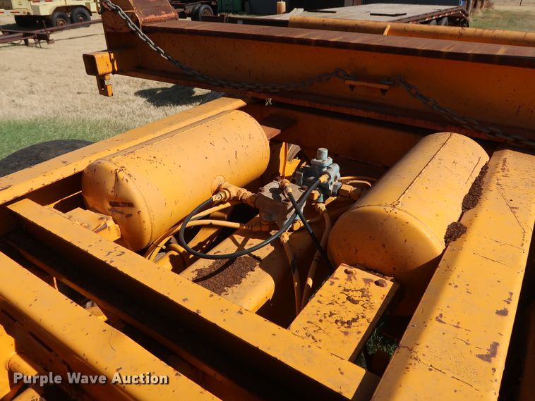 image for item GD9762 1998 shop built pole trailer