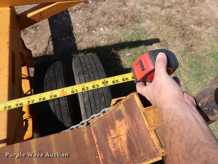 image for item GD9762 1998 shop built pole trailer