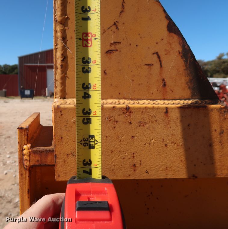 image for item GD9762 1998 shop built pole trailer