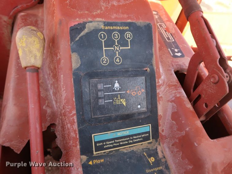 image for item GD9763 1993 Ditch Witch 5110DD trencher