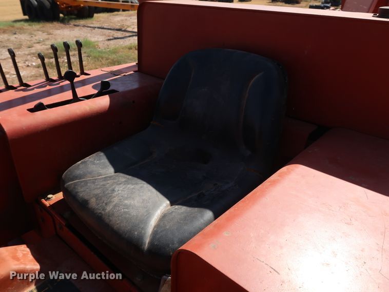 image for item GD9763 1993 Ditch Witch 5110DD trencher