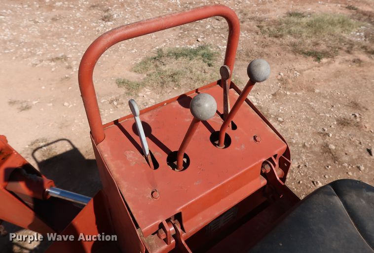 image for item GD9763 1993 Ditch Witch 5110DD trencher