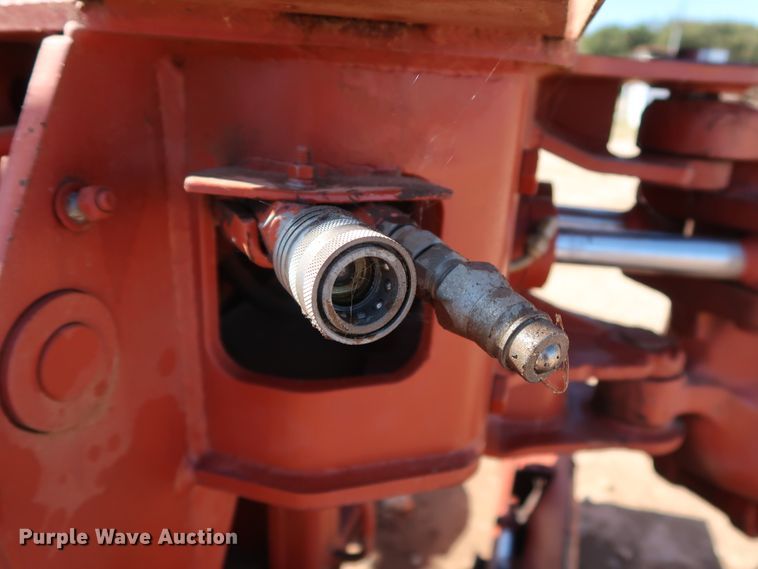 image for item GD9763 1993 Ditch Witch 5110DD trencher