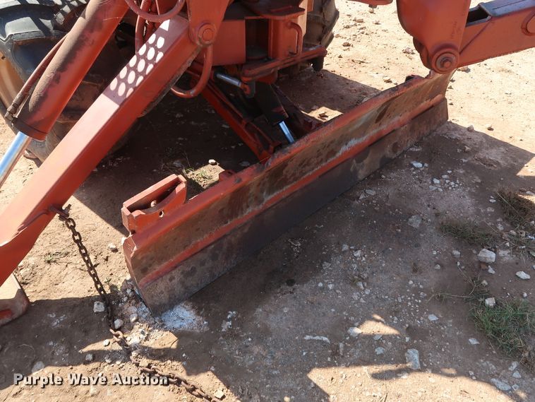 image for item GD9763 1993 Ditch Witch 5110DD trencher