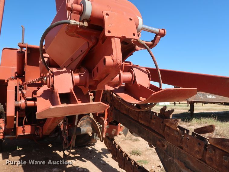 image for item GD9763 1993 Ditch Witch 5110DD trencher