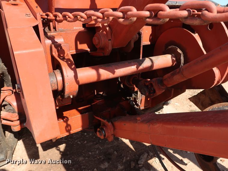 image for item GD9763 1993 Ditch Witch 5110DD trencher