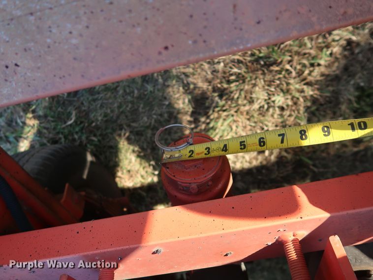 image for item GD9814 Dura Patcher 81DJ pot hole patcher