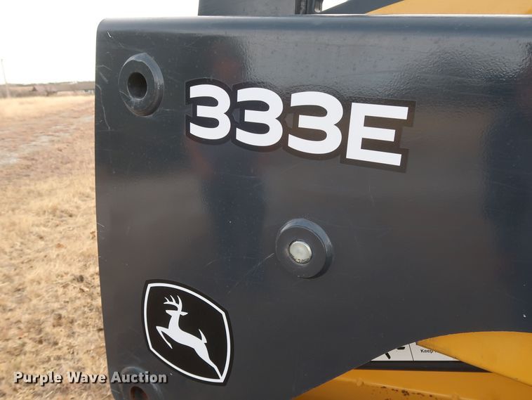 image for item GD9936 2015 John Deere 333E skid steer