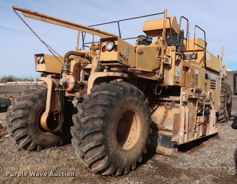 image for item GD9942 1995 CMI RS-650 reclaimer