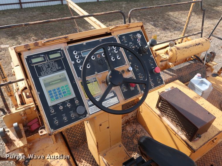 image for item GD9942 1995 CMI RS-650 reclaimer