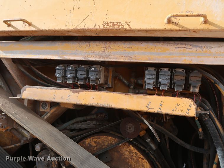 image for item GD9942 1995 CMI RS-650 reclaimer