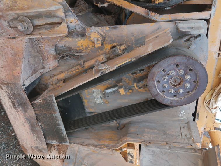 image for item GD9942 1995 CMI RS-650 reclaimer