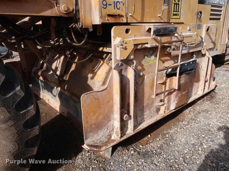 image for item GD9942 1995 CMI RS-650 reclaimer