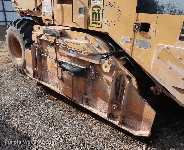 image for item GD9942 1995 CMI RS-650 reclaimer