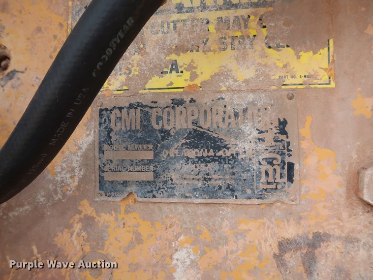 image for item GD9942 1995 CMI RS-650 reclaimer