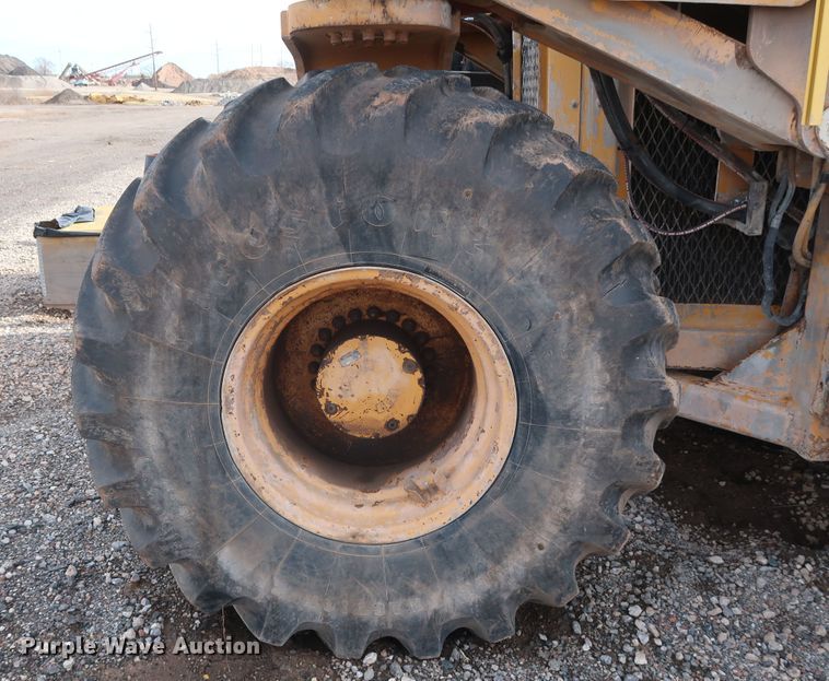 image for item GD9942 1995 CMI RS-650 reclaimer