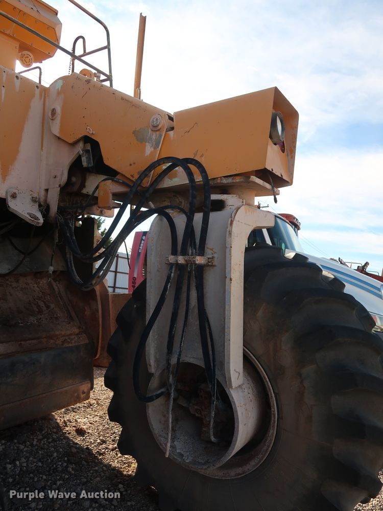 image for item GD9943 1999 CMI RS-500B reclaimer