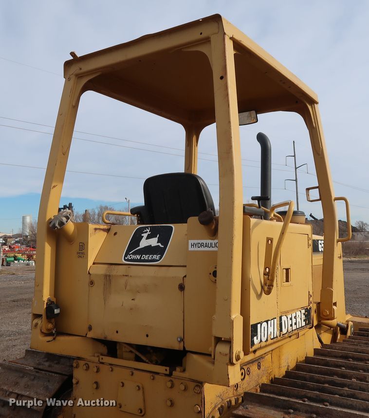 image for item GD9944 1993 John Deere 650G TC dozer