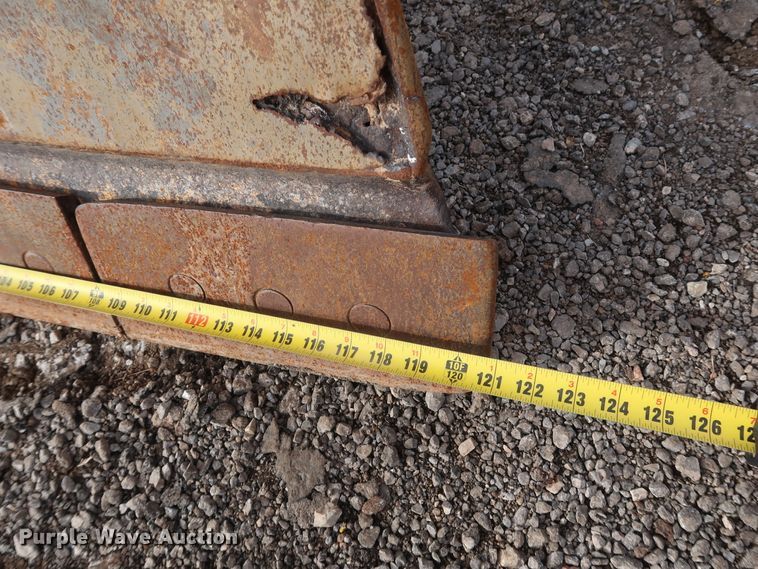 image for item GD9944 1993 John Deere 650G TC dozer