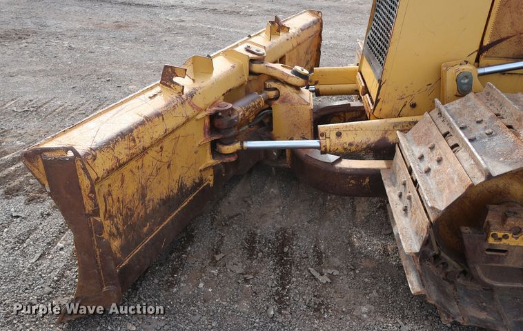 image for item GD9944 1993 John Deere 650G TC dozer