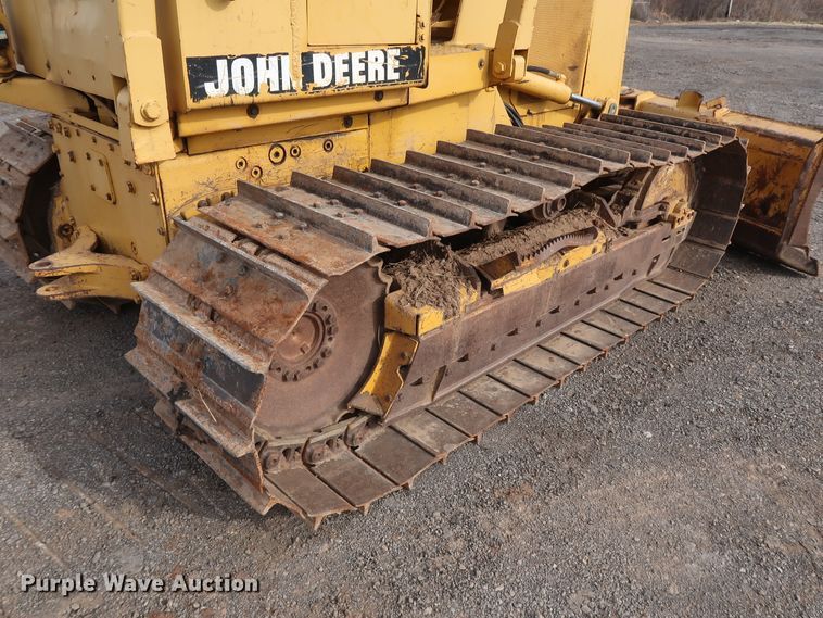 image for item GD9944 1993 John Deere 650G TC dozer