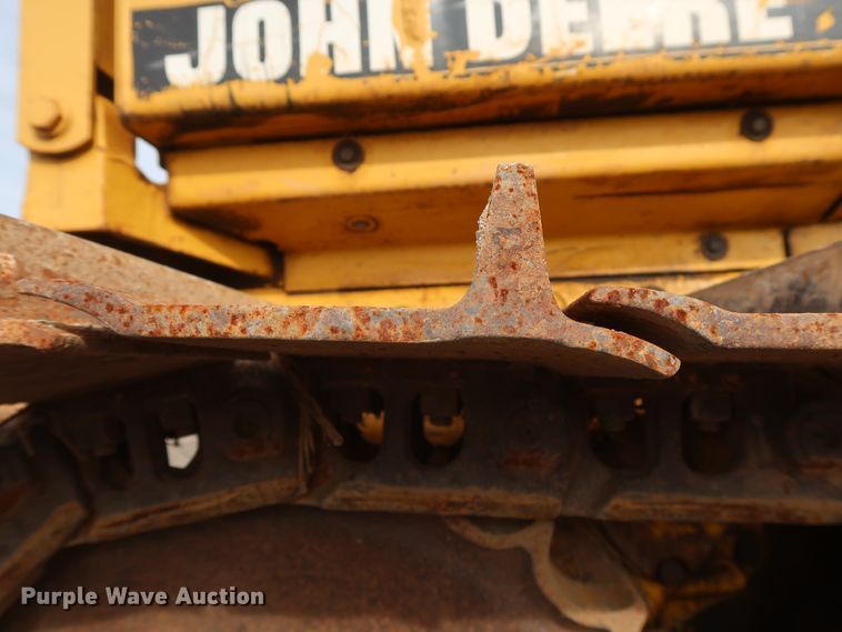 image for item GD9944 1993 John Deere 650G TC dozer