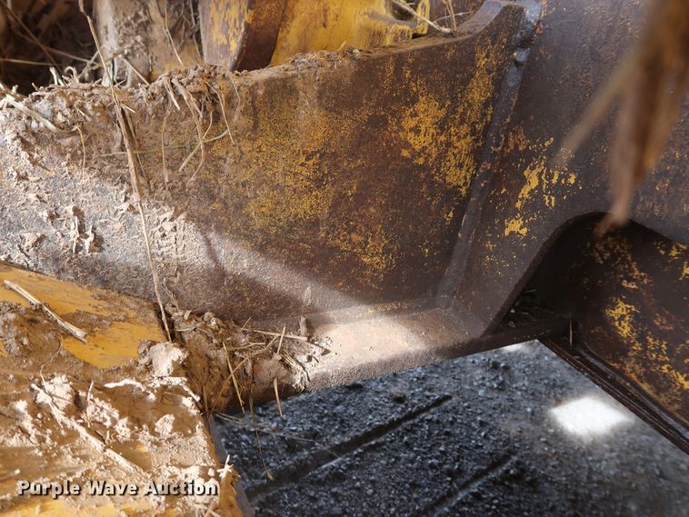 image for item GD9944 1993 John Deere 650G TC dozer