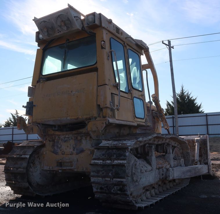image for item GD9945 1984 Caterpillar D6D dozer