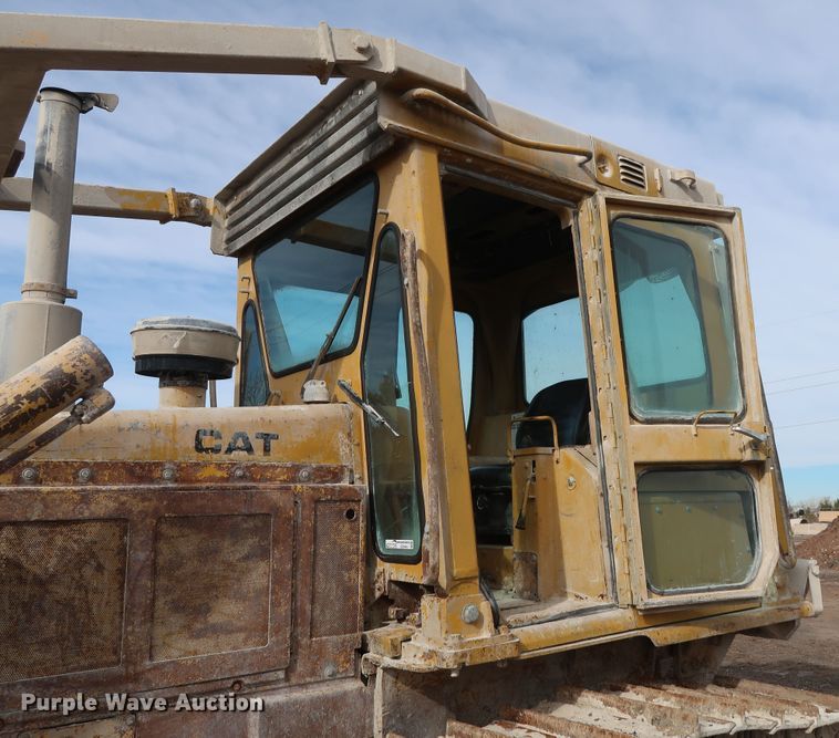 image for item GD9945 1984 Caterpillar D6D dozer