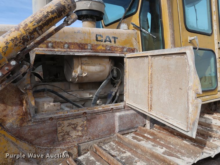 image for item GD9945 1984 Caterpillar D6D dozer