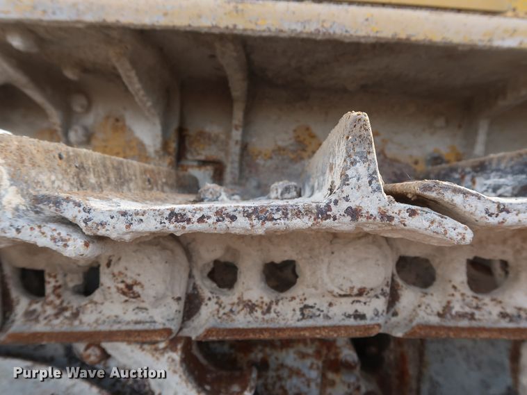 image for item GD9945 1984 Caterpillar D6D dozer