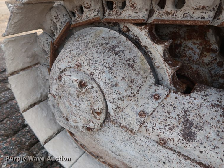 image for item GD9945 1984 Caterpillar D6D dozer