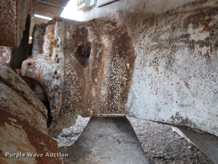 image for item GD9945 1984 Caterpillar D6D dozer