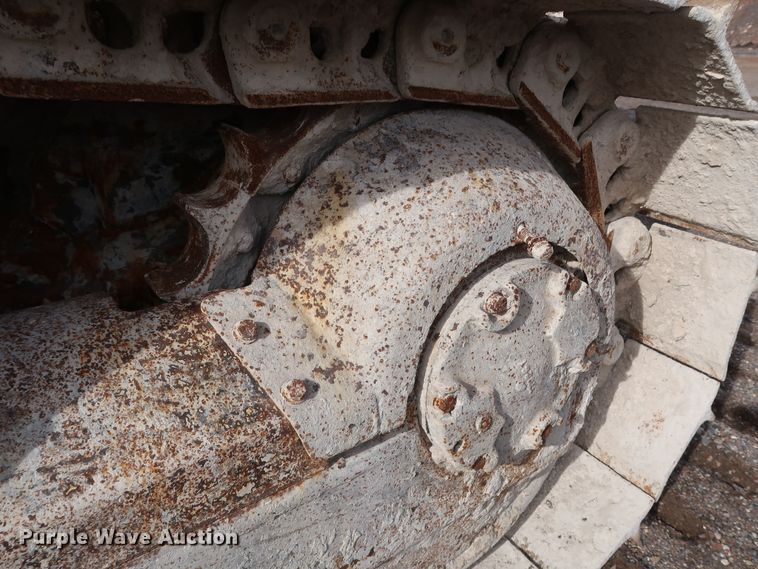 image for item GD9945 1984 Caterpillar D6D dozer