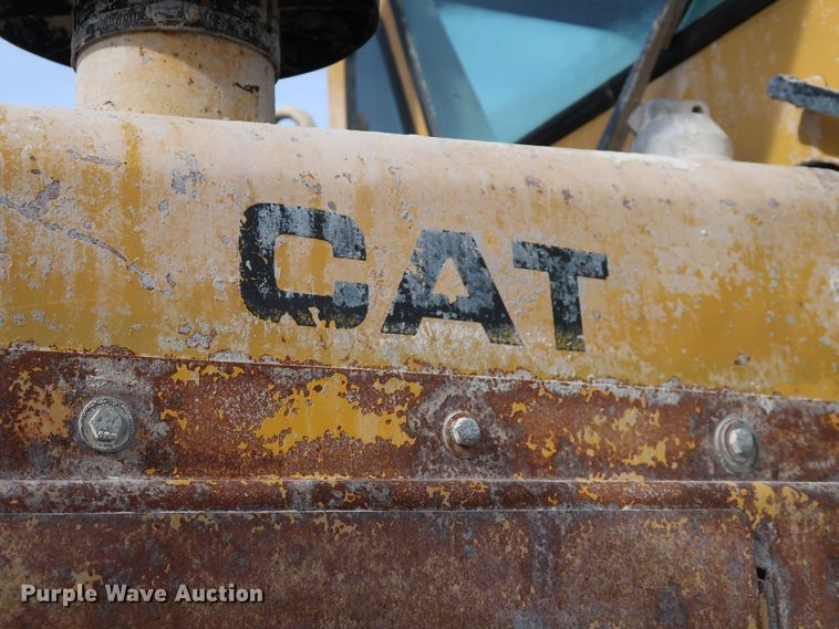 image for item GD9945 1984 Caterpillar D6D dozer