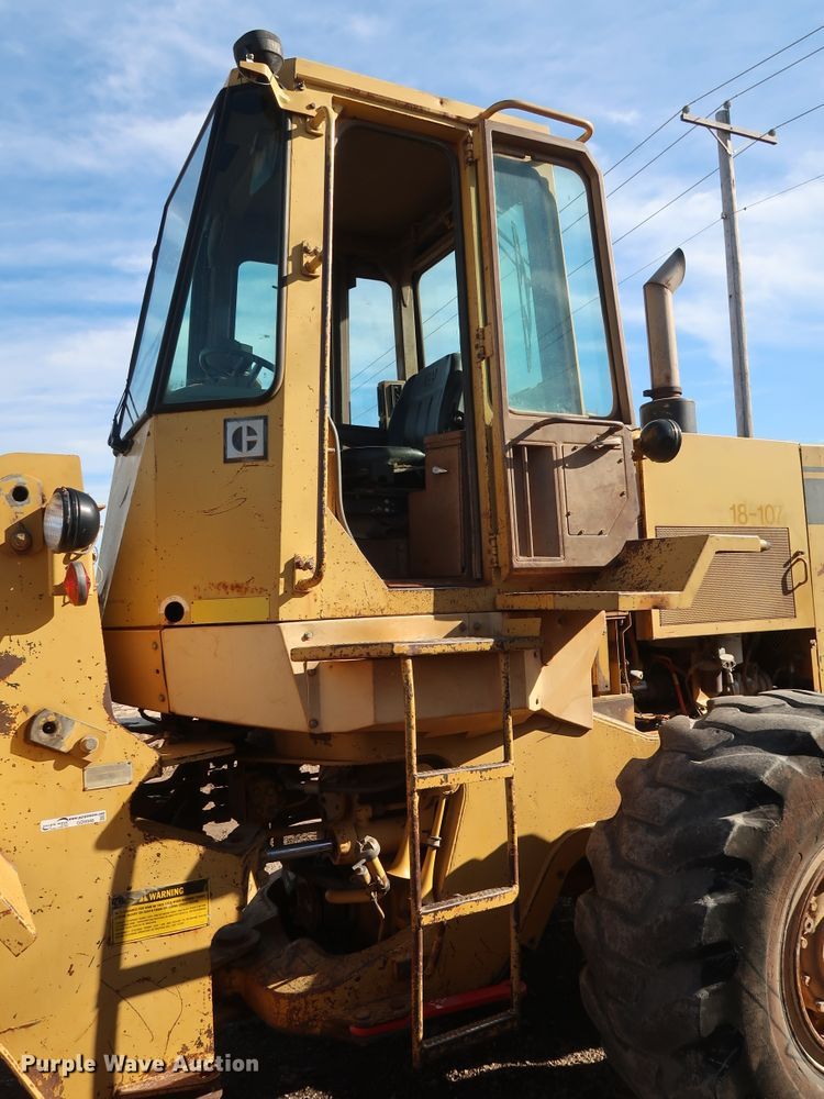 image for item GD9946 1989 Caterpillar 936E wheel loader