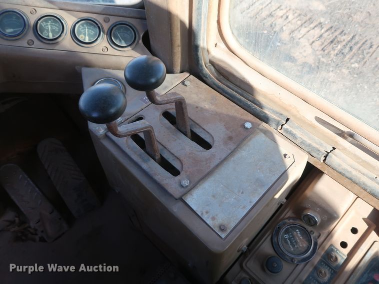 image for item GD9946 1989 Caterpillar 936E wheel loader