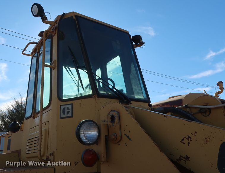 image for item GD9946 1989 Caterpillar 936E wheel loader