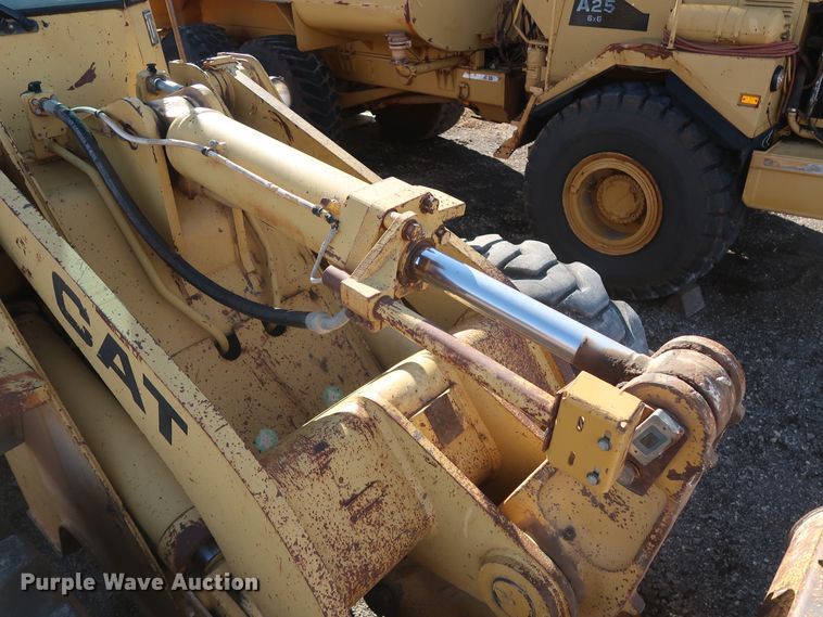 image for item GD9946 1989 Caterpillar 936E wheel loader